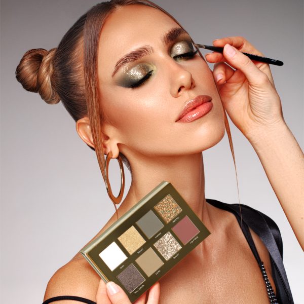 MIA MAKE UP - ARMY GREEN EYE PALETTE - Image 2